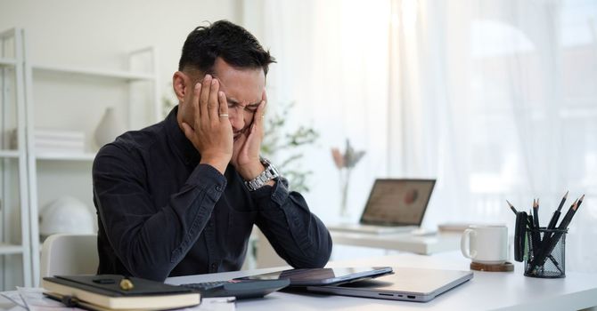 Recognizing Burnout Symptoms Before They Become Overwhelming